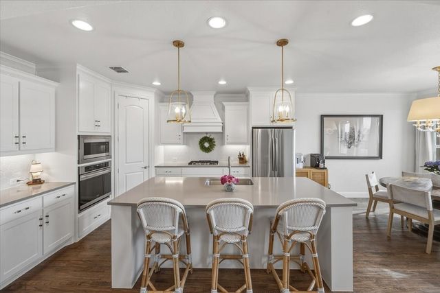 513 Point Vista Drive, Aledo, TX 76008