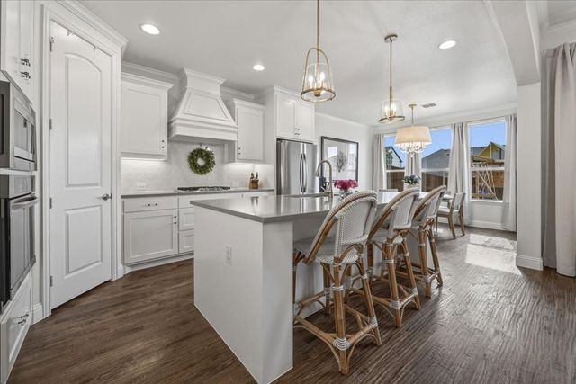 513 Point Vista Drive, Aledo, TX 76008