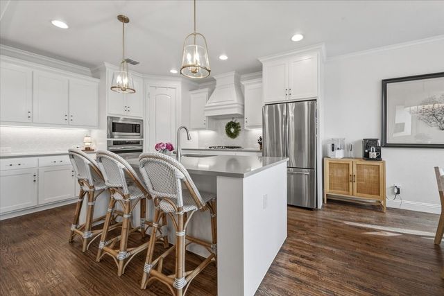 513 Point Vista Drive, Aledo, TX 76008