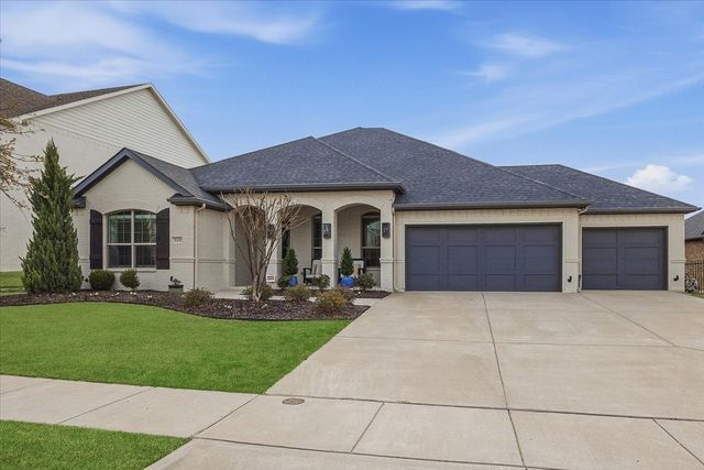 513 Point Vista Drive, Aledo, TX 76008