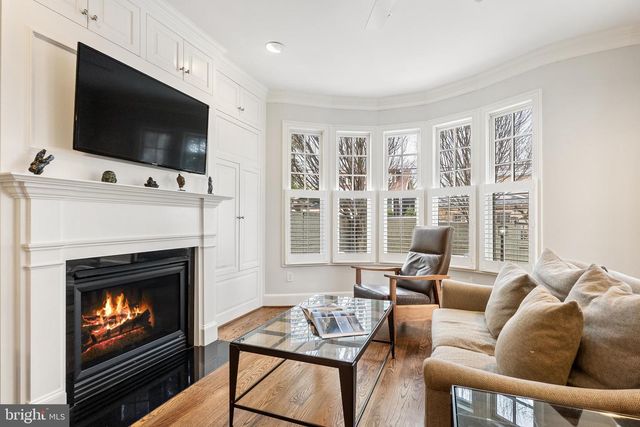 3515 PORTER STREET, Washington, DC 20016