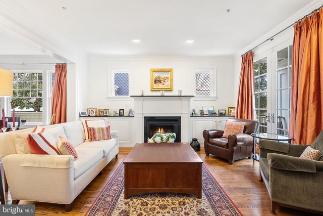 3515 PORTER STREET, Washington, DC 20016