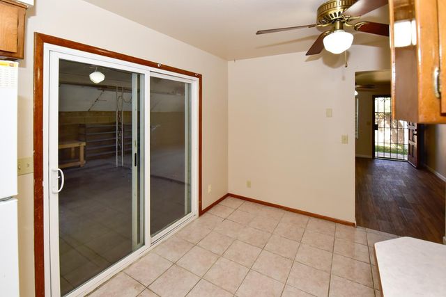 439 E Brown Road, Mesa, AZ 85203