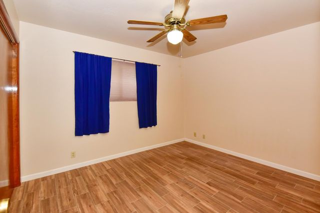 439 E Brown Road, Mesa, AZ 85203