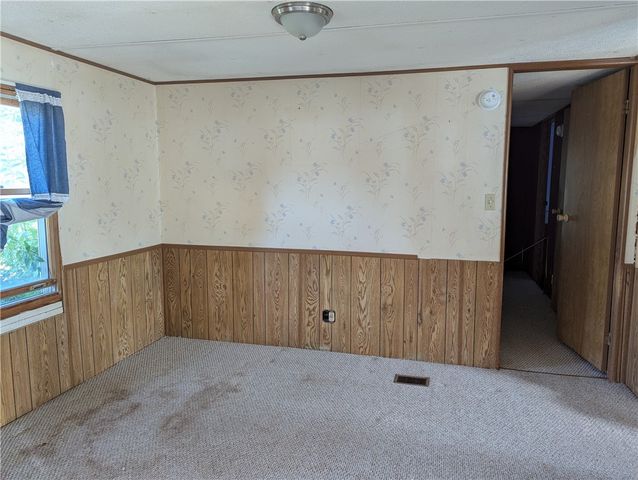 13655 Ridge Road, Gaines, NY 14411
