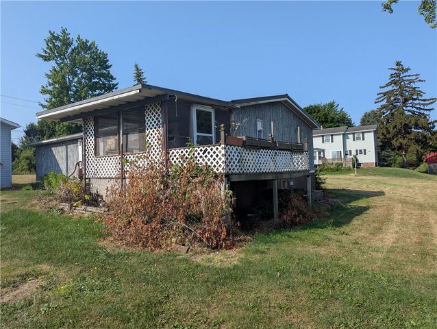 13655 Ridge Road, Gaines, NY 14411