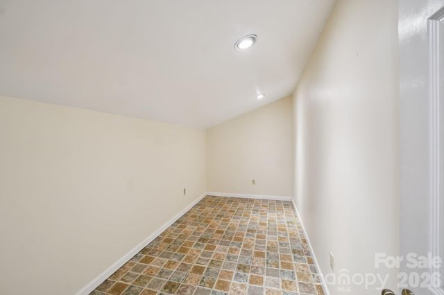 623 Owensby Road, Hendersonville, NC 28792