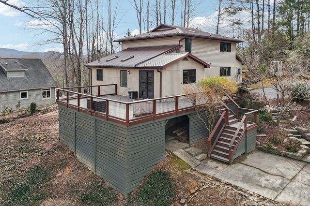 623 Owensby Road, Hendersonville, NC 28792