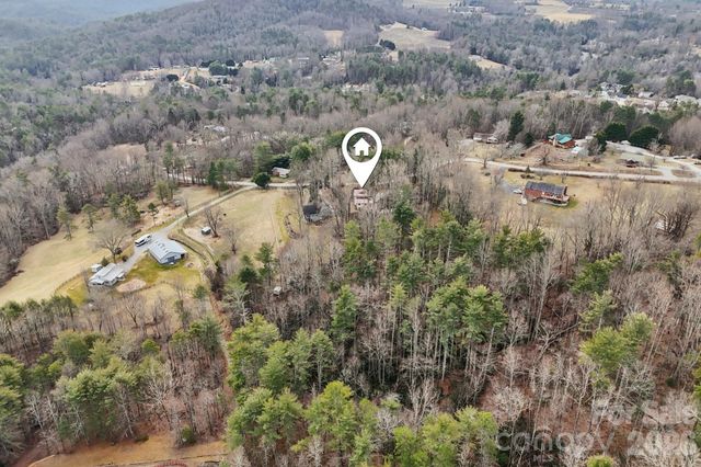 623 Owensby Road, Hendersonville, NC 28792