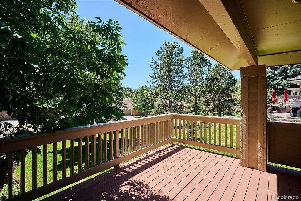 Image 32 of property listing at 22 Pinyon Pine Road, Littleton, CO 80127