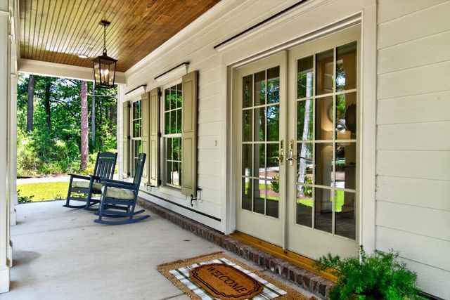 62 Makepeace Pl., Pawleys Island, SC 29585