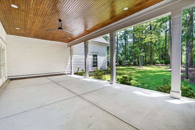 62 Makepeace Pl., Pawleys Island, SC 29585