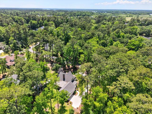 62 Makepeace Pl., Pawleys Island, SC 29585