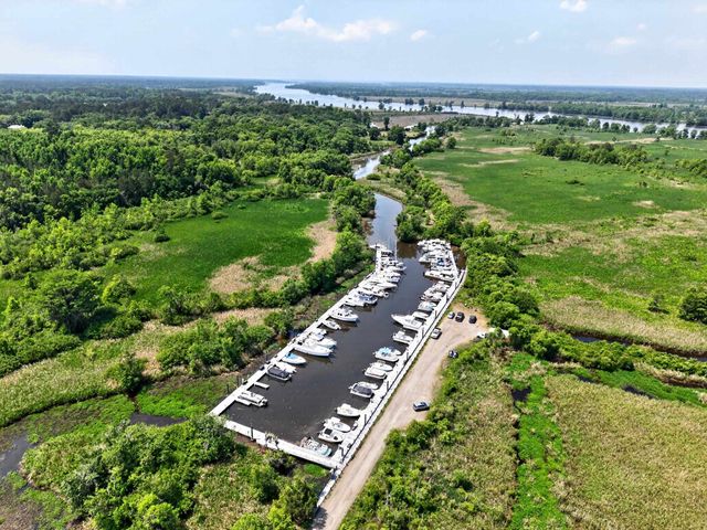 62 Makepeace Pl., Pawleys Island, SC 29585