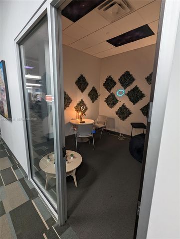 1501 Biscayne Blvd C1, Miami, FL 33132