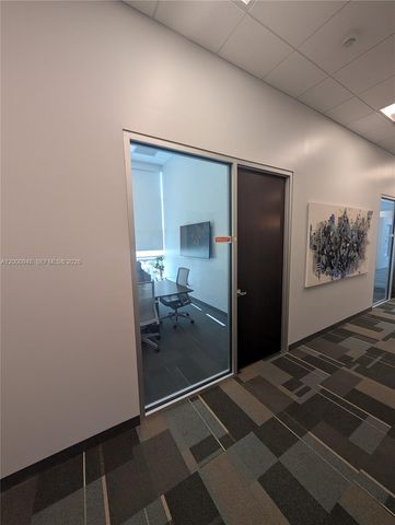 1501 Biscayne Blvd C1, Miami, FL 33132