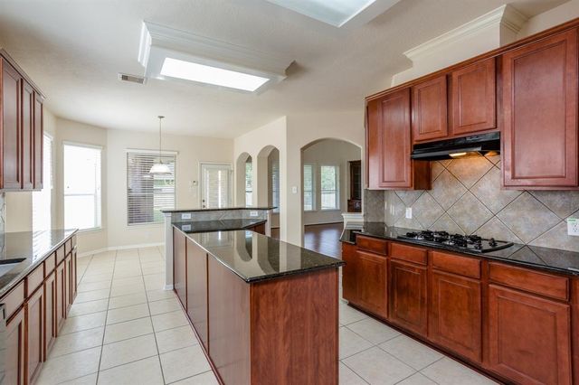 3002 Birch Landing Court, Pearland, TX 77584