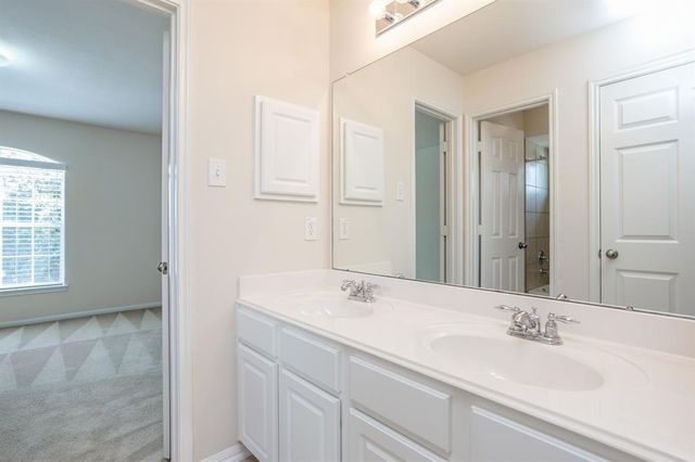 3002 Birch Landing Court, Pearland, TX 77584