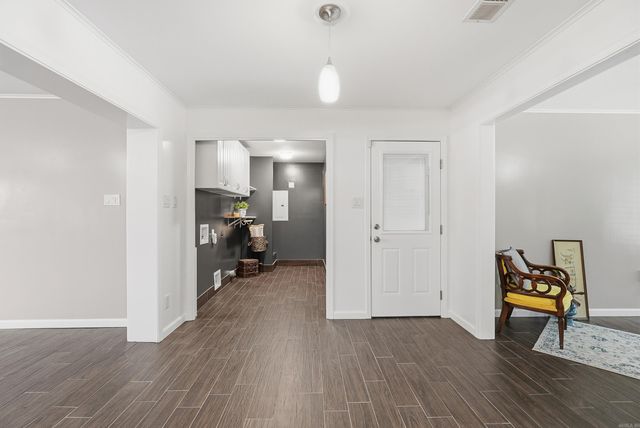 2408 Seminole Trl, North Little Rock, AR 72116