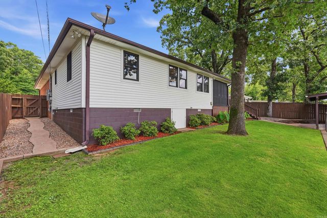 2408 Seminole Trl, North Little Rock, AR 72116