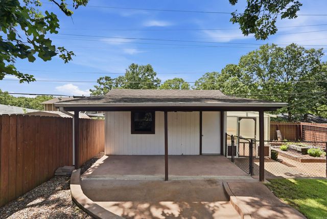 2408 Seminole Trl, North Little Rock, AR 72116