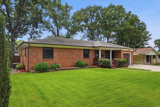 2408 Seminole Trl, North Little Rock, AR 72116