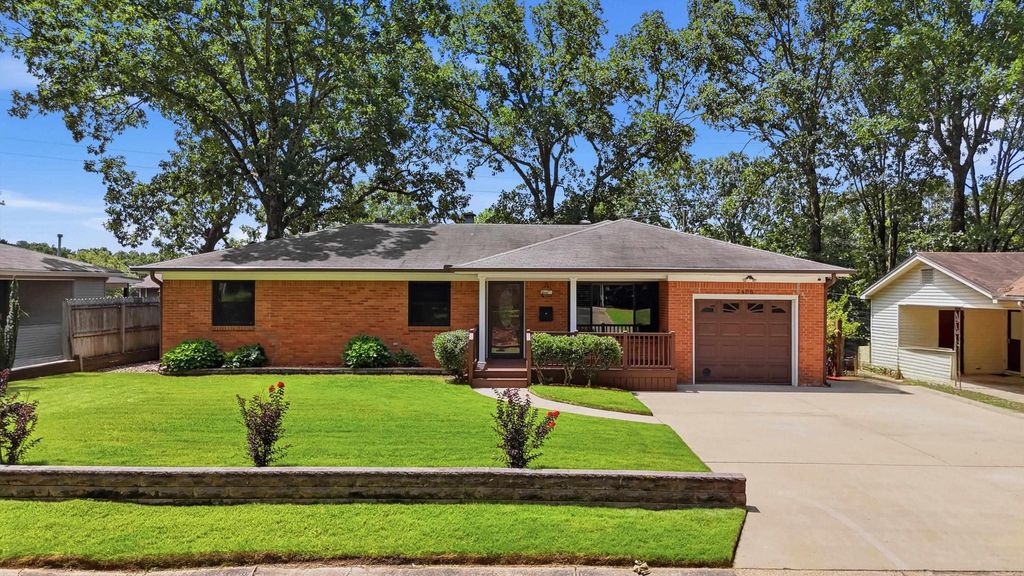 2408 Seminole Trl, North Little Rock, AR 72116