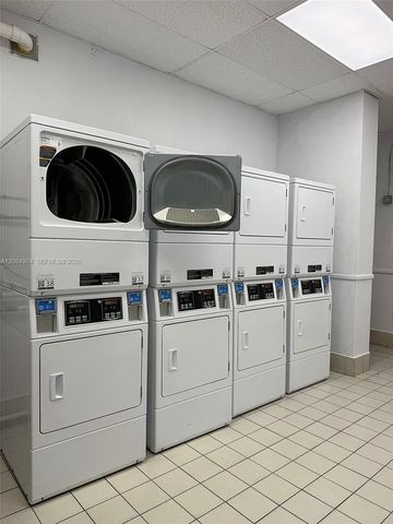 1817 S Ocean Dr 824, Hallandale Beach, FL 33009