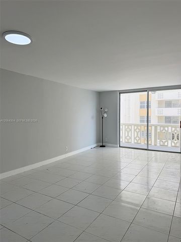 1817 S Ocean Dr 824, Hallandale Beach, FL 33009