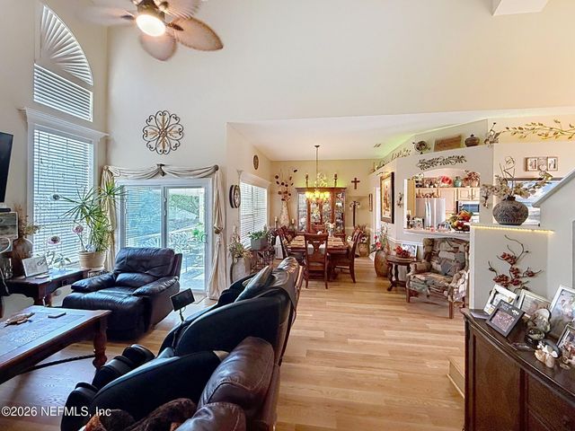 12062 SAVERIO Lane, Jacksonville, FL 32225