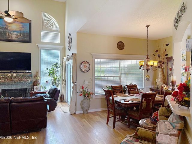 12062 SAVERIO Lane, Jacksonville, FL 32225