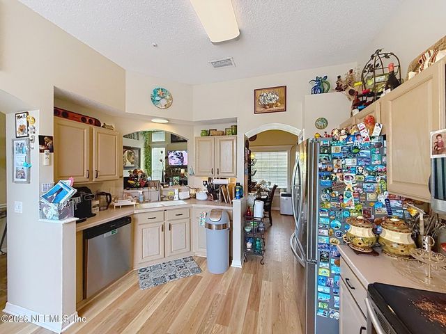 12062 SAVERIO Lane, Jacksonville, FL 32225