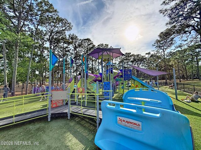 12062 SAVERIO Lane, Jacksonville, FL 32225