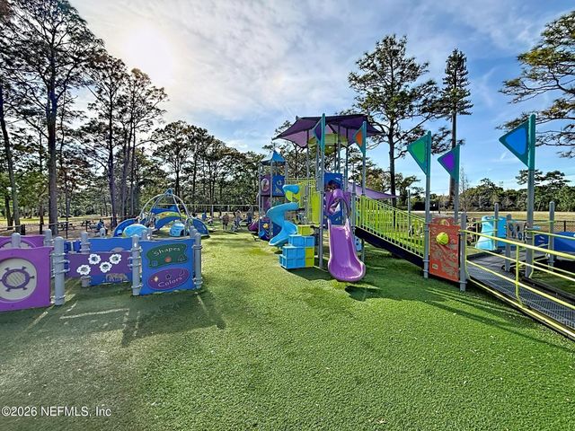 12062 SAVERIO Lane, Jacksonville, FL 32225