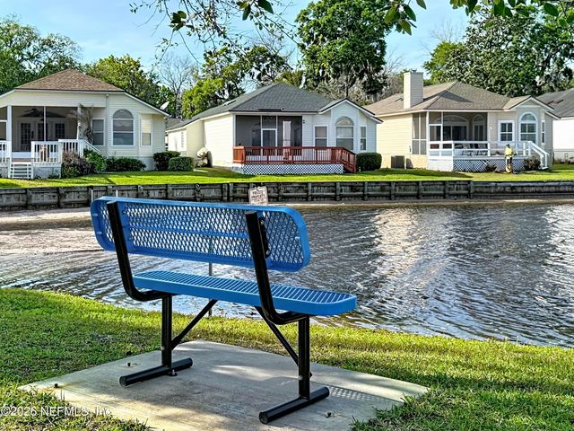 12062 SAVERIO Lane, Jacksonville, FL 32225