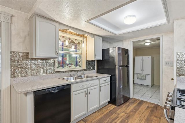 12031 E OLD HILLSBOROUGH AVENUE, Seffner, FL 33584