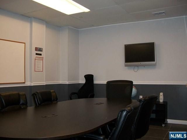 1605 John 121, Fort Lee, NJ 07024