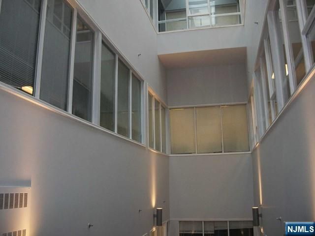 1605 John 121, Fort Lee, NJ 07024