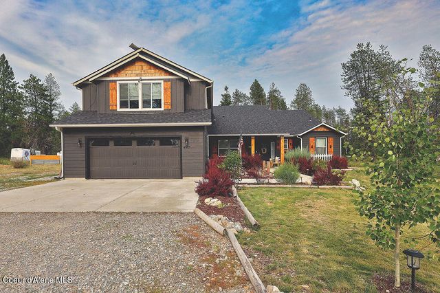 447 Satchel DR, Spirit Lake, ID 83869