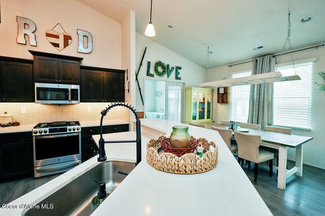 447 Satchel DR, Spirit Lake, ID 83869