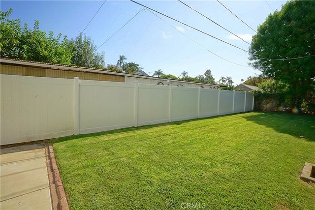 4285 Oakwood Place, Riverside, CA 92506