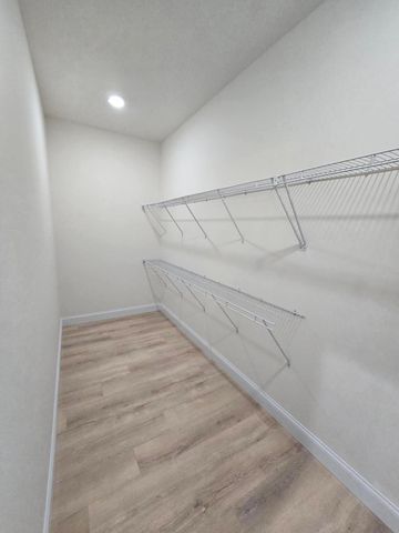 18081806 1804,1802 Arbor Hills Drive, Cleveland, TN 37323