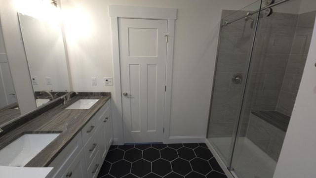 18081806 1804,1802 Arbor Hills Drive, Cleveland, TN 37323