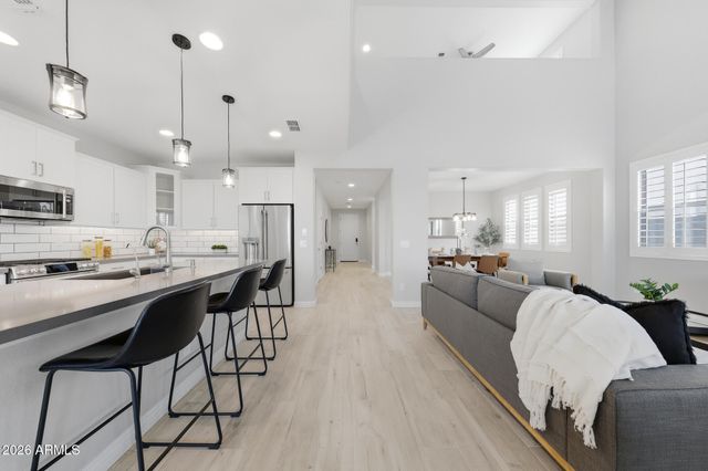 25509 N 140TH Drive, Surprise, AZ 85387