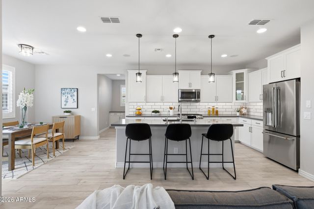 25509 N 140TH Drive, Surprise, AZ 85387
