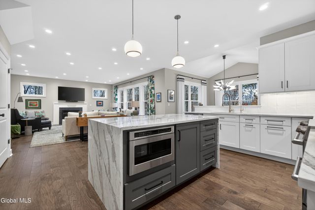 10 Jennifer Lane, Milton, NY 12020