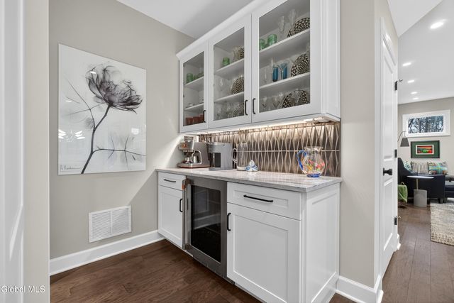 10 Jennifer Lane, Milton, NY 12020