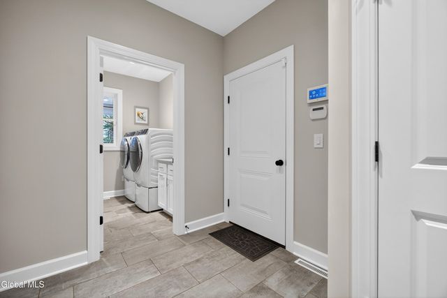 10 Jennifer Lane, Milton, NY 12020