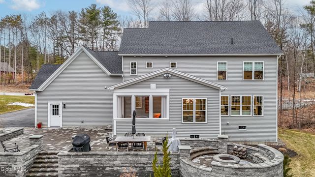 10 Jennifer Lane, Milton, NY 12020