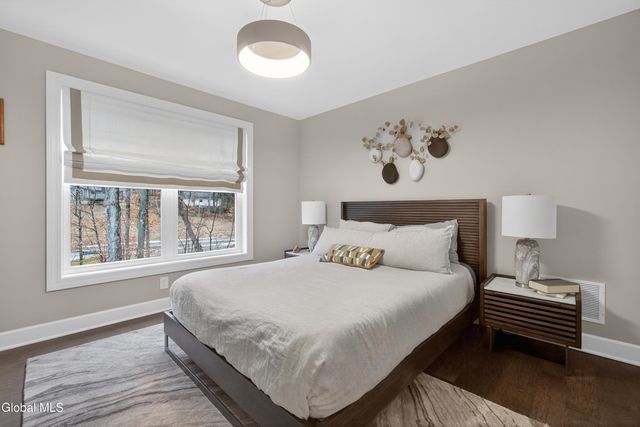 10 Jennifer Lane, Milton, NY 12020